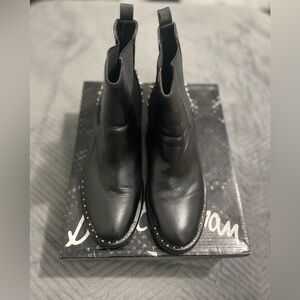 Women’s ankle boots